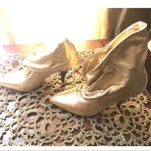 REPORT SIGNATURE, leather high heel booties.